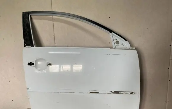 KIA Sportage Front door