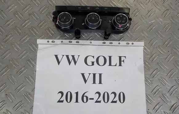 Volkswagen Golf VII Climate control unit