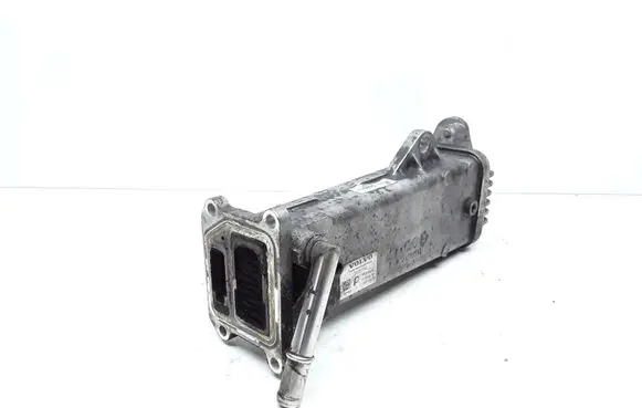 Volvo S60 EGR valve cooler 30757742 70304900