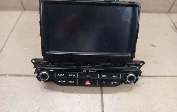 KIA Niro Radio/CD/DVD/GPS head unit 96550G5340 LAN7F20EKDE FM875