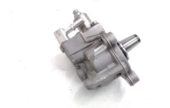 BMW 2 F22 F23 Fuel injection high pressure pump 0445010764 8511626