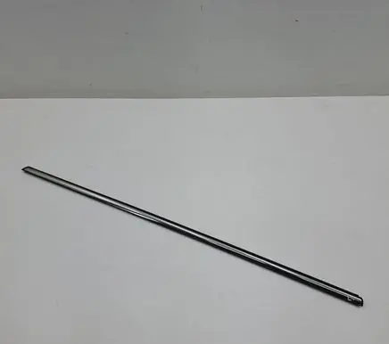 Mini One - Cooper Clubman R55 Front door glass trim molding 