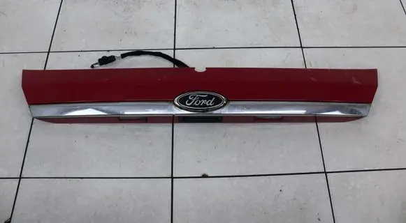 Ford Fiesta Trunk door license plate light bar 
