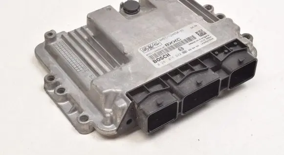 Ford Focus Engine control unit/module ECU 8M5112A650XC