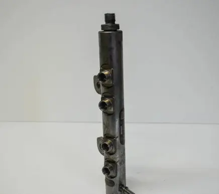 Jaguar XF X250 Fuel main line pipe 9X2Q9D280EA