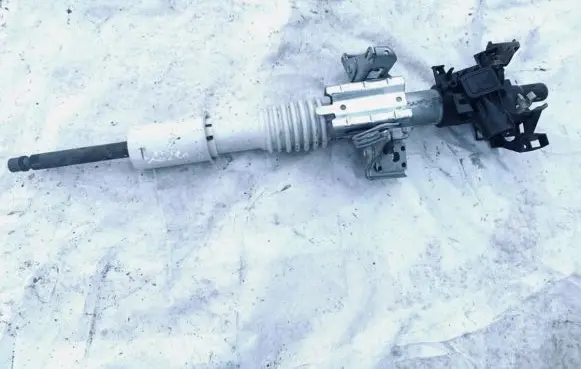 Opel Zafira A Steering wheel axle 09228681 313765109
