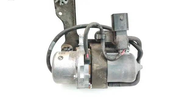 BMW 5 G30 G31 Fuel injection high pressure pump 86422920 86422826 6880628