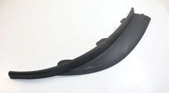 Opel Astra J Front bumper lip 13264406