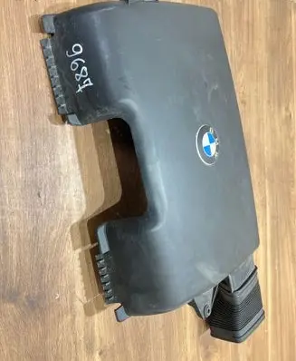 BMW 1 E81 E87 Engine cover (trim) 7561927