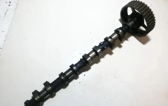 Ford Focus Camshaft l913b