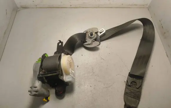KIA Optima Front seatbelt HSSB1024GE0745