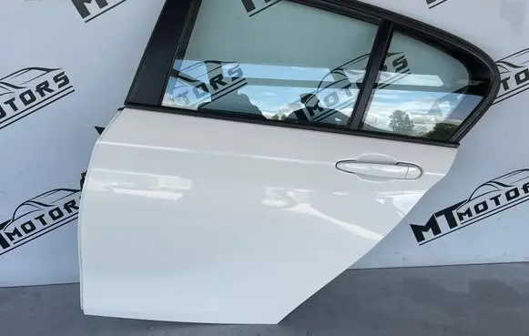Rear door