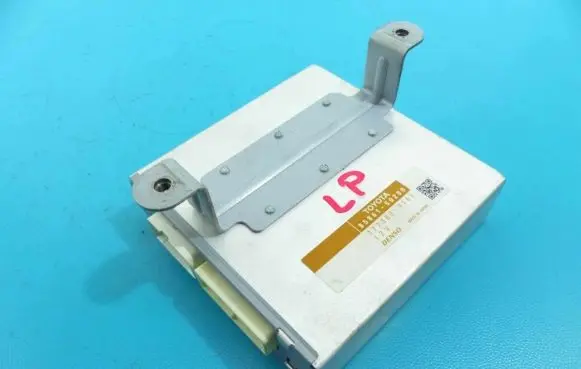 Lexus LS 460 - 600H Central body control module 85861-50200 IMPRK1188127