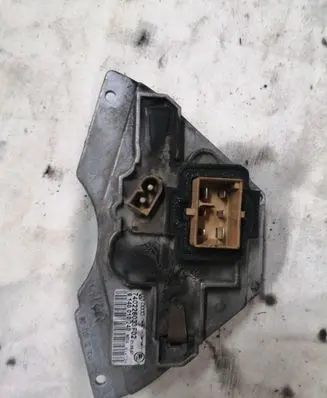 Audi A4 S4 B6 8E 8H Heater blower motor/fan resistor 740226033F02