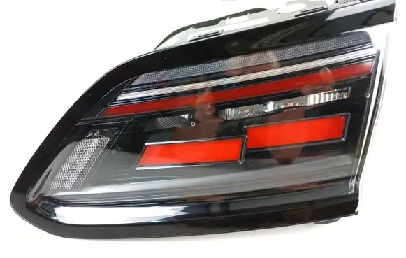 Volkswagen Arteon Rear/tail lights 3G8945308AF