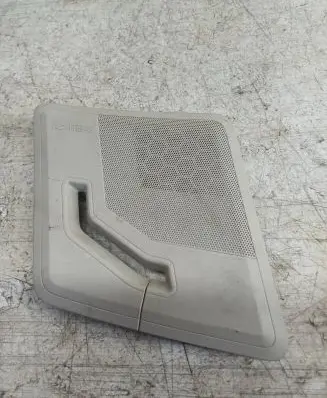 Volvo XC90 Seat belt trim 8641273