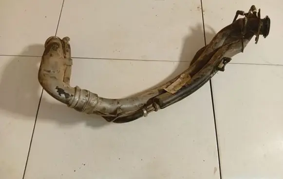 Peugeot 406 Fuel tank filler neck pipe 9623450280