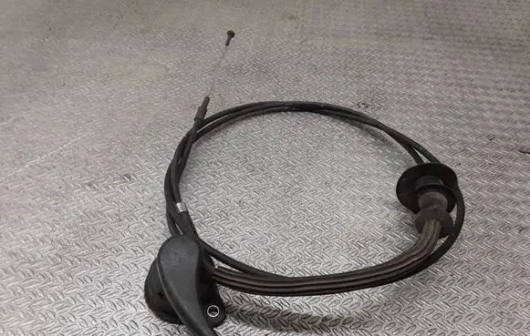Iveco Daily 35.8 - 9 Engine bonnet (hood) release handle 