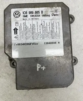 Volkswagen PASSAT B5.5 Airbag control unit/module 1C0909605B 5WK43124 13040806H