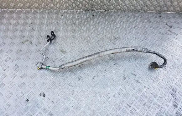 BMW X3 E83 Air conditioning (A/C) pipe/hose 64533400413