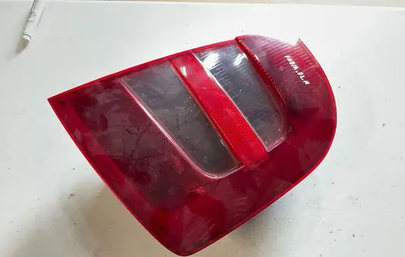 Skoda Fabia Mk1 (6Y) Rear/tail lights 6Y6945096B