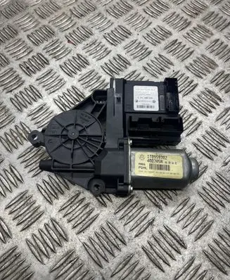 Volkswagen Touran I Front door window regulator motor 1T0959702 400785N 1K0959792C