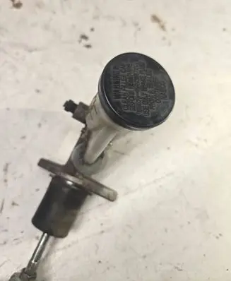 Nissan Terrano Clutch slave cylinder 