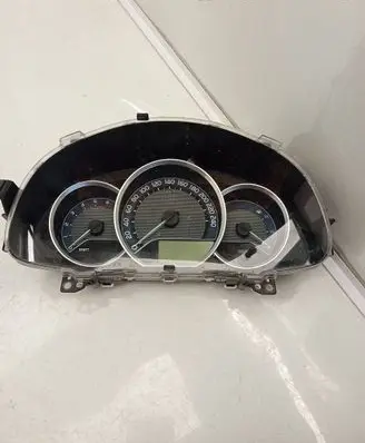 Toyota Auris E180 Speedometer (instrument cluster) 838000ZU00 MB157550830