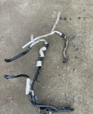Audi Q7 4M Engine coolant pipe/hose 059121511CT