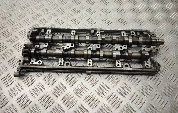 Volkswagen Golf VI Camshaft holder 03L103286A 03L101B 03L102B