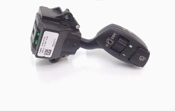 BMW 5 E60 E61 Wiper control stalk 6924107 692410702 01206110