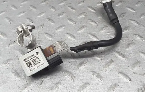 Hyundai i20 (BC3 BI3) Negative earth cable (battery) 37180Q0000 37180-Q0000