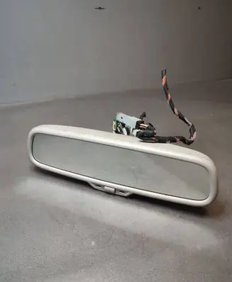 Audi Q7 4L Rear view mirror (interior) E11015621