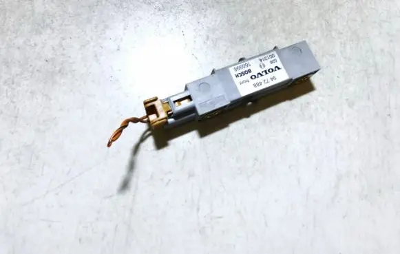 Volvo S80 Airbag deployment crash/impact sensor 9472488 001314