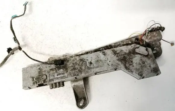 Mercedes-Benz E W211 Antenna control unit 4019104360a