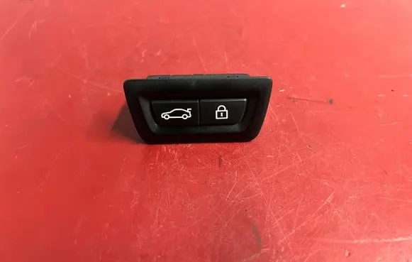 BMW X1 F48 F49 Tailgate/boot open switch button 9275121 61319275121