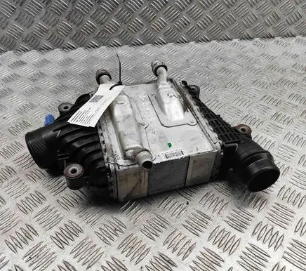 Jaguar F-Pace Intercooler radiator GX736K775AE