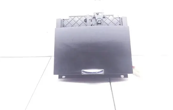 Volkswagen Touareg I Ashtray (front) 7L6857961C 7L6863071E 313280600