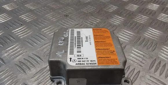 Mercedes-Benz ML W163 Airbag control unit/module 1635422218
