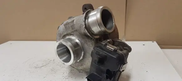 Jaguar XF Turbo 9678283080 4947701203 A2C53367342