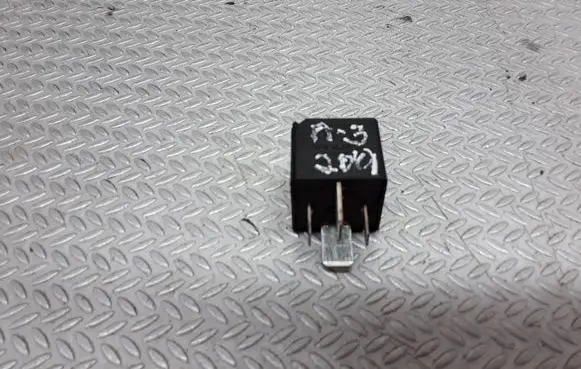 Volkswagen Sharan Other relay 7M0951253A