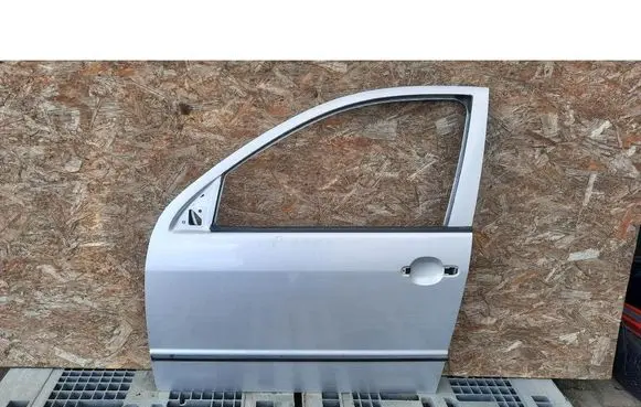 Skoda Fabia Mk1 (6Y) Front door