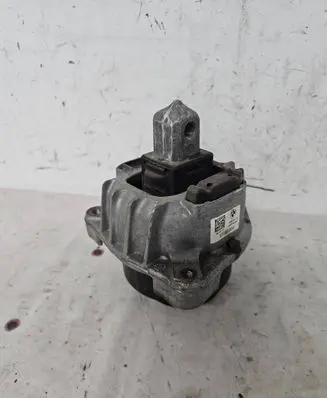BMW M5 Engine mount bracket 6851263 C2036040 68623513