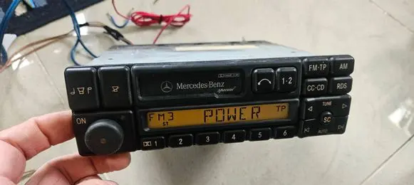Mercedes-Benz E W124 Radio/CD/DVD/GPS head unit 0038203186 BE1350 BECKER