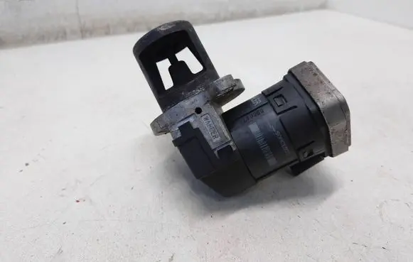 Mercedes-Benz ML W164 EGR valve A6421400360 6421400360