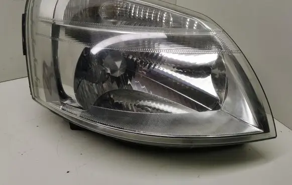 Peugeot Partner Headlight/headlamp 9644150880