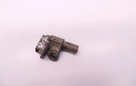 Volvo V50 Camshaft position sensor 9628559980 D87