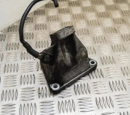Audi A6 S6 C5 4B Engine mounting bracket 4B0199308