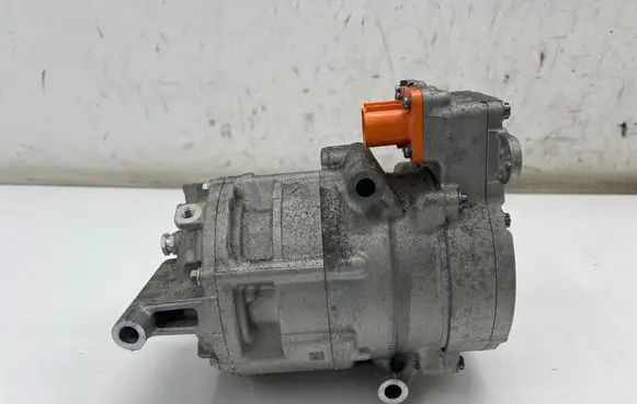MG MG3 III Air conditioning (A/C) compressor (pump) 11707777