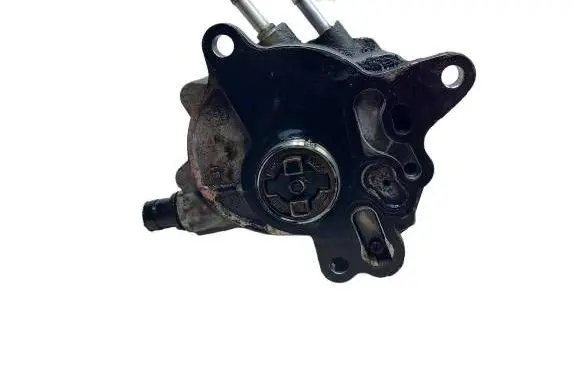 Volkswagen PASSAT B6 Vacuum pump 03G145209